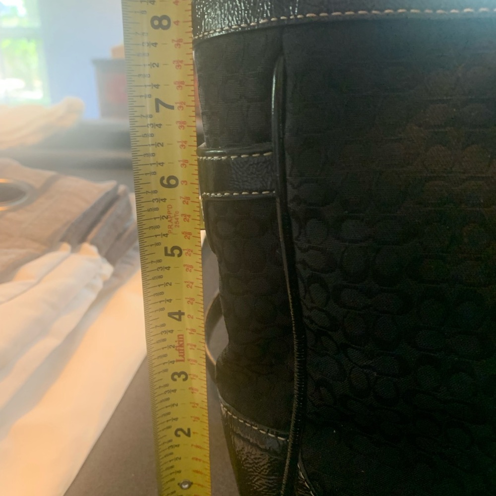 Coach Handbag 👜 🖤 - Picture 8 of 8
